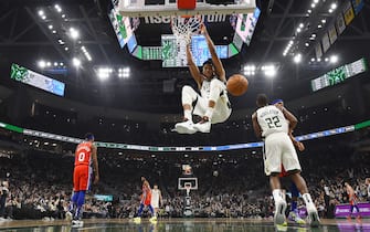 MILWAUKEE, WISCONSIN - FEBRUARY 22:  Giannis Antetokounmpo #34 of the Milwaukee Bucks dunks during the first half of a game against the Philadelphia 76ers at Fiserv Forum on February 22, 2020 in Milwaukee, Wisconsin. NOTE TO USER: User expressly acknowledges and agrees that, by downloading and or using this photograph, User is consenting to the terms and conditions of the Getty Images License Agreement.  (Photo by Stacy Revere/Getty Images)