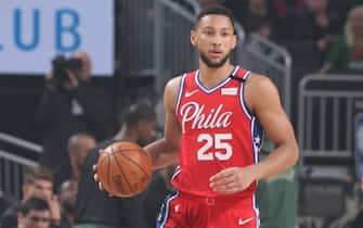 MILWAUKEE, WI - FEBRUARY 22: Ben Simmons #25 of the Philadelphia 76ers handles the ball against the Milwaukee Bucks on February 22, 2020 at the Fiserv Forum in Milwaukee, Wisconsin. NOTE TO USER: User expressly acknowledges and agrees that, by downloading and or using this photograph, user is consenting to the terms and conditions of the Getty Images License Agreement.  Mandatory Copyright Notice: Copyright 2020 NBAE (Photo by Gary Dineen/NBAE via Getty Images) 