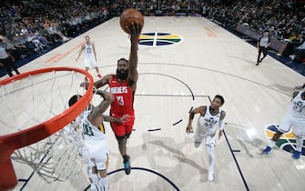 1202667552 SALT LAKE CITY, UT - FEBRUARY 22: James Harden #13 of the Houston Rockets shoots the ball against the Utah Jazz on February 22, 2020 at vivint.SmartHome Arena in Salt Lake City, Utah. NOTE TO USER: User expressly acknowledges and agrees that, by downloading and or using this Photograph, User is consenting to the terms and conditions of the Getty Images License Agreement. Mandatory Copyright Notice: Copyright 2020 NBAE (Photo by Melissa Majchrzak/NBAE via Getty Images)
