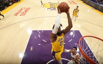 1203419062 LOS ANGELES, CA - FEBRUARY 25: LeBron James #23 of the Los Angeles Lakers dunks the ball against the New Orleans Pelicans on February 25, 2020 at STAPLES Center in Los Angeles, California. NOTE TO USER: User expressly acknowledges and agrees that, by downloading and/or using this Photograph, user is consenting to the terms and conditions of the Getty Images License Agreement. Mandatory Copyright Notice: Copyright 2020 NBAE (Photo by Andrew D. Bernstein/NBAE via Getty Images)