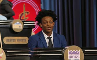 CHICAGO, IL - MAY 15:  De'Aaron Fox #5 of the Sacramento Kings represents the Sacramento Kings during the NBA Draft Lottery on May 15, 2018 at The Palmer House Hilton in Chicago, Illinois. NOTE TO USER: User expressly acknowledges and agrees that, by downloading and or using this Photograph, user is consenting to the terms and conditions of the Getty Images License Agreement. Mandatory Copyright Notice: Copyright 2018 NBAE (Photo by Gary Dineen/NBAE via Getty Images)