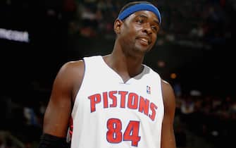 AUBURN HILLS, MI - MARCH 5:  Chris Webber #84 of the Detroit Pistons stands on the court during the NBA game against the Golden State Warriors at The Palace of Auburn Hills on March 5, 2007 in Auburn Hills, Michigan. The Warriors won 111-93. NOTE TO USER: User expressly acknowledges and agrees that, by downloading and/or using this Photograph, user is consenting to the terms and conditions of the Getty Images License Agreement. Mandatory Copyright Notice: Copyright 2007 NBAE (Photo by Allen Einstein/NBAE via Getty Images) *** Local Caption *** Chris Webber 