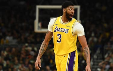 MILWAUKEE, WISCONSIN - DECEMBER 19:  Anthony Davis #3 of the Los Angeles Lakers reacts to an officials call during a game against the Milwaukee Bucks at Fiserv Forum on December 19, 2019 in Milwaukee, Wisconsin. NOTE TO USER: User expressly acknowledges and agrees that, by downloading and or using this photograph, User is consenting to the terms and conditions of the Getty Images License Agreement. (Photo by Stacy Revere/Getty Images)