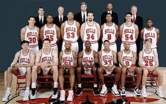 CHICAGO - 1996: The 1995-96 NBA Chicago Bulls pose for a team portrait in Chicago, IL. Front row (left to right): Toni Kukoc, Luc Longley, Dennis Rodman, Michael Jordan, Scottie Pippen, Ron Harper, Steve Kerr. Second row: Jud Buechler, Jason Caffey, James Edwards, Bill Wennington, Dickey Simpkins, Jack Haley, Randy Brown. Back Row: John Paxson, Jimmy Rodgers, Head coach Phil Jackson, Jim Cleamons, and Tex Winter. NOTE TO USER: User expressly acknowledges  and agrees that, by downloading and or using this  photograph, User is consenting to the terms and conditions of the Getty Images License Agreement. Mandatory copyright notice: Copyright NBAE 1996 (Photo by NBA Photo Library/ NBAE/ Getty Images)