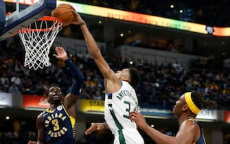 INDIANAPOLIS, INDIANA - NOVEMBER 16: Giannis Antetokounmpo #34 of the Milwaukee Bucks dunks the ball in the game against the Indiana Pacers at Bankers Life Fieldhouse on November 16, 2019 in Indianapolis, Indiana. NOTE TO USER: User expressly acknowledges and agrees that, by downloading and/or using this Photograph, user is consenting to the terms and conditions of the Getty Images License Agreement. (Photo by Justin Casterline/Getty Images)