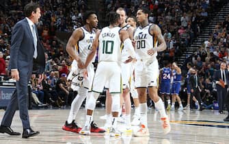 SALT LAKE CITY, UT - JANUARY 18: Donovan Mitchell #45, Mike Conley #10, and Jordan Clarkson #00 of the Utah Jazz celebrate during the game against the Sacramento Kings on January 18, 2020 at vivint.SmartHome Arena in Salt Lake City, Utah. NOTE TO USER: User expressly acknowledges and agrees that, by downloading and or using this Photograph, User is consenting to the terms and conditions of the Getty Images License Agreement. Mandatory Copyright Notice: Copyright 2020 NBAE (Photo by Melissa Majchrzak/NBAE via Getty Images)