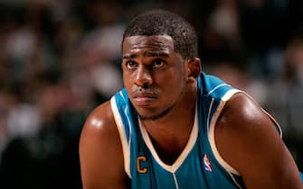 DALLAS - DECEMBER 14:  Chris Paul #3 of the New Orleans Hornets takes a break from the action during the game against the Dallas Mavericks on December 14, 2009 at American Airlines Center in Dallas, Texas.  The Mavericks won 94-90.  NOTE TO USER: User expressly acknowledges and agrees that, by downloading and/or using this Photograph, user is consenting to the terms and conditions of the Getty Images License Agreement. Mandatory Copyright Notice: Copyright 2009 NBAE  (Photo by Glenn James/NBAE via Getty Images)