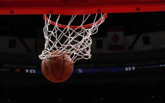 CHICAGO, IL - OCTOBER 29:  A generic shot of the ball and the net before the game between the Golden State Warriors and Chicago Bulls on October 29, 2018 at United Center in Chicago, Illinois. NOTE TO USER: User expressly acknowledges and agrees that, by downloading and or using this photograph, User is consenting to the terms and conditions of the Getty Images License Agreement. Mandatory Copyright Notice: Copyright 2018 NBAE (Photo by Jeff Haynes/NBAE via Getty Images)