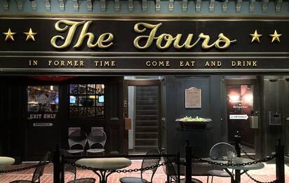 Chiude “The Fours”, il covo dei tifosi di Boston