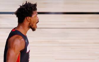 LAKE BUENA VISTA, FLORIDA - OCTOBER 04: Jimmy Butler #22 of the Miami Heat reacts during the first half against the Los Angeles Lakers in Game Three of the 2020 NBA Finals at AdventHealth Arena at ESPN Wide World Of Sports Complex on October 04, 2020 in Lake Buena Vista, Florida. NOTE TO USER: User expressly acknowledges and agrees that, by downloading and or using this photograph, User is consenting to the terms and conditions of the Getty Images License Agreement. (Photo by Kevin C. Cox/Getty Images)