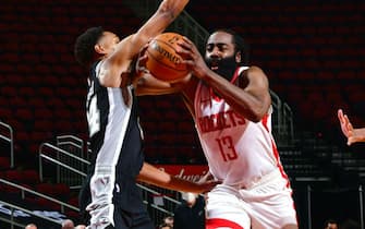 HOUSTON, TX - DECEMBER 15: James Harden #13 of the Houston Rockets drives to the basket against the San Antonio Spurs against the San Antonio Spurs on December 15, 2020 at the Toyota Center in Houston, Texas. NOTE TO USER: User expressly acknowledges and agrees that, by downloading and or using this photograph, User is consenting to the terms and conditions of the Getty Images License Agreement. Mandatory Copyright Notice: Copyright 2020 NBAE (Photo by Cato Cataldo/NBAE via Getty Images)