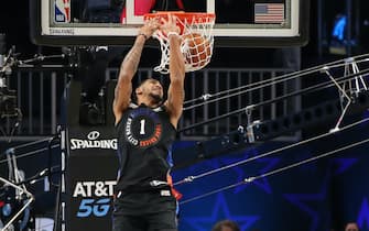 1231587712 ATLANTA, GA - MARCH 7: Obi Toppin #1 of the New York Knicks dunks the ball during the AT&T Slam Dunk Contest as part of 2021 NBA All Star Weekend on March 7, 2021 at State Farm Arena in Atlanta, Georgia. NOTE TO USER: User expressly acknowledges and agrees that, by downloading and or using this photograph, User is consenting to the terms and conditions of the Getty Images License Agreement. Mandatory Copyright Notice: Copyright 2021 NBAE (Photo by Joe Murphy/NBAE via Getty Images)