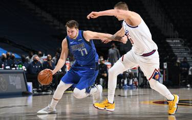 Doncic vince contro Jokic, Harden spinge Brooklyn