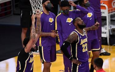 La frustrazione dei Lakers: “Mai così in basso”