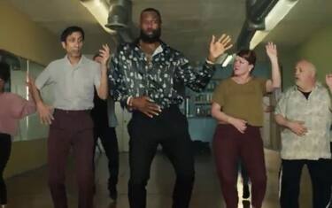 LeBron ballerino: lo spot diventato virale. VIDEO