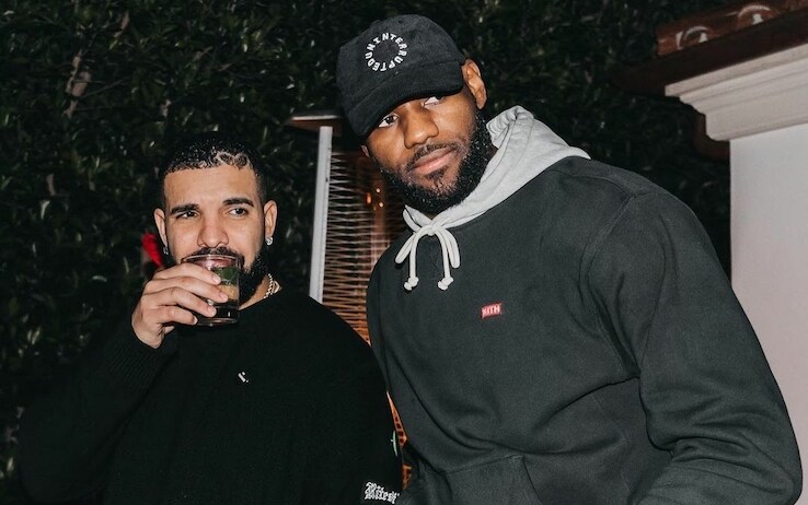 NBA, LeBron James fa festa con Drake prima del play-in. FOTO | Sky Sport