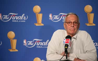 SAN ANTONIO - JUNE 10:  Head coach Larry Brown of the Detroit Pistons listens to questions from the press during Media Availability the day after Game One of the 2005 NBA Finals on June 10, 2005 at the SBC Center in San Antonio, Texas. The Spurs lead the best of seven series 1-0. NOTE TO USER: User expressly acknowledges and agrees that, by downloading and/or using this Photograph, user is consenting to the terms and conditions of the Getty Images License Agreement. Mandatory Copyright Notice: Copyright 2005 NBAE (Photo by Jesse D. Garrabrant/NBAE via Getty Images) 
