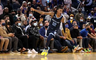 SAN FRANCISCO, CALIFORNIA - OCTOBER 28:  Ja Morant #12 of the Memphis Grizzlies celebrates after they beat the Golden State Warriors in overtime at Chase Center on October 28, 2021 in San Francisco, California. NOTE TO USER: User expressly acknowledges and agrees that, by downloading and/or using this photograph, User is consenting to the terms and conditions of the Getty Images License Agreement.  (Photo by Ezra Shaw/Getty Images)