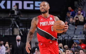 SACRAMENTO, CA - NOVEMBER 24: Damian Lillard #0 of the Portland Trail Blazers handles the ball during the game against the Sacramento Kings on November 24, 2021 at Golden 1 Center in Sacramento, California. NOTE TO USER: User expressly acknowledges and agrees that, by downloading and or using this Photograph, user is consenting to the terms and conditions of the Getty Images License Agreement. Mandatory Copyright Notice: Copyright 2021 NBAE (Photo by Rocky Widner/NBAE via Getty Images)