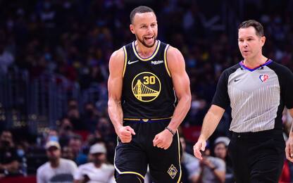 Curry è uno show: Golden State passa coi Clippers