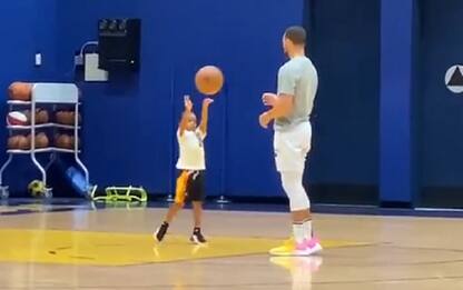Curry si allena con il figlio di Draymond Green
