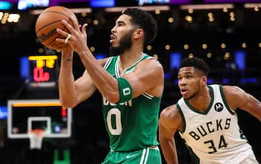 Celtics-Bucks: gara-1 alle 19 in streaming su Sky