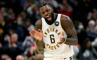 INDIANAPOLIS, INDIANA - JANUARY 08: Lance Stephenson #6 of the Indiana Pacers reacts after a play in the game against the Utah Jazz during the fourth quarter at Gainbridge Fieldhouse on January 08, 2022 in Indianapolis, Indiana. NOTE TO USER: User expressly acknowledges and agrees that, by downloading and or using this Photograph, user is consenting to the terms and conditions of the Getty Images License Agreement. (Photo by Justin Casterline/Getty Images)