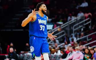 HOUSTON, TX - JANUARY 09: Karl-Anthony Towns #32 of the Minnesota Timberwolves reacts during the game against the Houston Rockets at Toyota Center on January 9, 2022 in Houston, Texas. NOTE TO USER: User expressly acknowledges and agrees that, by downloading and/or using this Photograph, user is consenting to the terms and conditions of the Getty Images License Agreement (Photo by Alex Bierens de Haan/Getty Images)