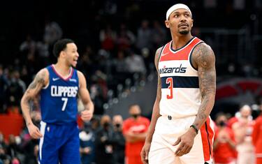 WASHINGTON, DC - JANUARY 25: Bradley Beal #3 of the Washington Wizards reacts after committing a foul late in the fourth quarter against the LA Clippers at Capital One Arena on January 25, 2022 in Washington, DC. NOTE TO USER: User expressly acknowledges and agrees that, by downloading and or using this photograph, User is consenting to the terms and conditions of the Getty Images License Agreement.  (Photo by G Fiume/Getty Images)