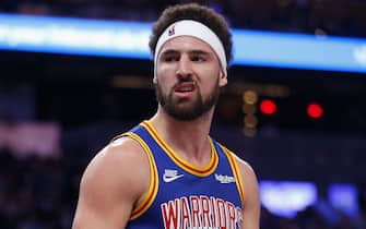 SAN FRANCISCO, CALIFORNIA - FEBRUARY 12: Klay Thompson #11 of the Golden State Warriors reacts after making a basket against the Los Angeles Lakers in the second half at Chase Center on February 12, 2022 in San Francisco, California. NOTE TO USER: User expressly acknowledges and agrees that, by downloading and/or using this photograph, User is consenting to the terms and conditions of the Getty Images License Agreement. (Photo by Lachlan Cunningham/Getty Images)