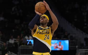 MILWAUKEE, WISCONSIN - FEBRUARY 15: Buddy Hield #24 of the Indiana Pacers takes a three point shot during the second half of a game against the Milwaukee Bucks at Fiserv Forum on February 15, 2022 in Milwaukee, Wisconsin. NOTE TO USER: User expressly acknowledges and agrees that, by downloading and or using this photograph, User is consenting to the terms and conditions of the Getty Images License Agreement. (Photo by Stacy Revere/Getty Images)
