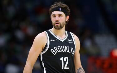 Joe Harris si opera: fuori per la stagione