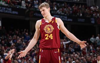 1240012019 CHICAGO, IL - APRIL 15: Lauri Markkanen #24 of the Cleveland Cavaliers looks on during the game against the Atlanta Hawks during the 2022 Play-In Tournament on April 15, 2022 at Rocket Mortgage Fieldhouse in Cleveland, Ohio. NOTE TO USER: User expressly acknowledges and agrees that, by downloading and or using this photograph, User is consenting to the terms and conditions of the Getty Images License Agreement. Mandatory Copyright Notice: Copyright 2022 NBAE (Photo by Jeff Haynes/NBAE via Getty Images)