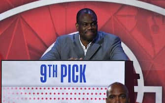CHICAGO,IL - MAY 17: Former player, David Robinson smiles as the San Antonio Spurs are picked 9th overall for the NBA Draft during the 2022 NBA Draft Lottery at McCormick Place on May 17, 2022 in Chicago, Illinois. NOTE TO USER: User expressly acknowledges and agrees that, by downloading and or using this photograph, User is consenting to the terms and conditions of the Getty Images License Agreement. Mandatory Copyright Notice: Copyright 2022 NBAE (Photo by Chris Schwegler/NBAE via Getty Images)