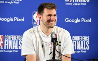 SAN FRANCISCO, CA - MAY 18: Luka Doncic #77 of the Dallas Mavericks talks to the media after the game against the Golden State Warriors during Game 1 of the 2022 NBA Playoffs Western Conference Finals on May 18, 2022 at Chase Center in San Francisco, California. NOTE TO USER: User expressly acknowledges and agrees that, by downloading and or using this photograph, user is consenting to the terms and conditions of Getty Images License Agreement. Mandatory Copyright Notice: Copyright 2022 NBAE (Photo by  Andrew D. Bernstein/NBAE via Getty Images)