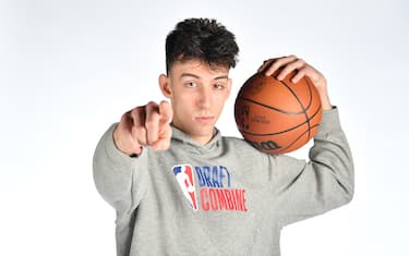 CHICAGO,IL - MAY 17: NBA Prospect, Chet Holmgren poses for a portrait during the 2022 NBA Draft Combine Circuit on May 17, 2022 in Chicago, Illinois. NOTE TO USER: User expressly acknowledges and agrees that, by downloading and or using this photograph, User is consenting to the terms and conditions of the Getty Images License Agreement. Mandatory Copyright Notice: Copyright 2022 NBAE (Photo by Chris Schwegler/NBAE via Getty Images)