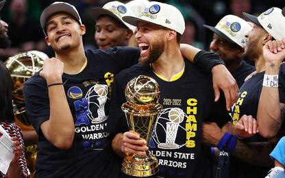 Curry MVP delle NBA Finals per la prima volta