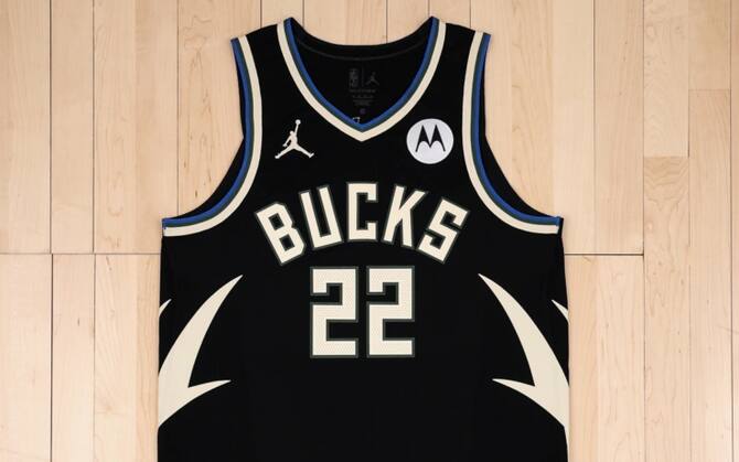 NBA nuove divise Bucks arriva la terza versione della serie