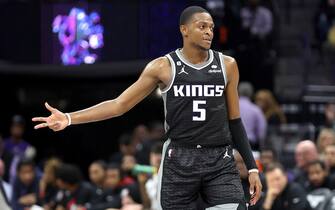 SACRAMENTO, CALIFORNIA - OCTOBER 19: De'Aaron Fox #5 of the Sacramento Kings reacts after he made a three-point basket against the Portland Trail Blazers at Golden 1 Center on October 19, 2022 in Sacramento, California. NOTE TO USER: User expressly acknowledges and agrees that, by downloading and or using this photograph, User is consenting to the terms and conditions of the Getty Images License Agreement.  (Photo by Ezra Shaw/Getty Images)