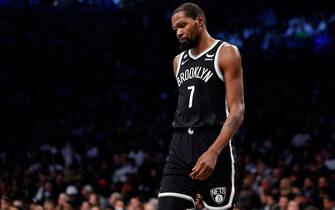 NEW YORK, NEW YORK - OCTOBER 19: Kevin Durant #7 of the Brooklyn Nets reacts during the first half against the New Orleans Pelicans at Barclays Center on October 19, 2022 in the Brooklyn borough of New York City. NOTE TO USER: User expressly acknowledges and agrees that, by downloading and or using this photograph, User is consenting to the terms and conditions of the Getty Images License Agreement. (Photo by Sarah Stier/Getty Images)