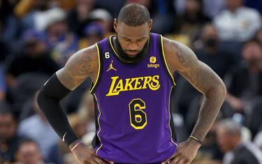 Lakers, peggior partenza per LeBron dal 2003