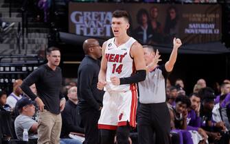 SACRAMENTO, CA - OCTOBER 29: Tyler Herro #14 of the Miami Heat cheers during the game against the Sacramento Kings on October 29, 2022 at Golden 1 Center in Sacramento, California. NOTE TO USER: User expressly acknowledges and agrees that, by downloading and or using this Photograph, user is consenting to the terms and conditions of the Getty Images License Agreement. Mandatory Copyright Notice: Copyright 2022 NBAE (Photo by Rocky Widner/NBAE via Getty Images)