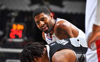 SAN ANTONIO, TX - NOVEMBER 4: Paul George #13 of the LA Clippers stands on the court during the game against the San Antonio Spurs on November 4, 2022 at the AT&T Center in San Antonio, Texas. NOTE TO USER: User expressly acknowledges and agrees that, by downloading and or using this photograph, user is consenting to the terms and conditions of the Getty Images License Agreement. Mandatory Copyright Notice: Copyright 2022 NBAE (Photos by Michael Gonzales/NBAE via Getty Images)