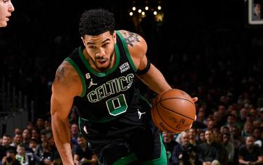 BOSTON, MA - NOVEMBER 25: Jayson Tatum #0 of the Boston Celtics drives to the basket during the game against the Sacramento Kings on November 25, 2022 at the TD Garden in Boston, Massachusetts.  NOTE TO USER: User expressly acknowledges and agrees that, by downloading and or using this photograph, User is consenting to the terms and conditions of the Getty Images License Agreement. Mandatory Copyright Notice: Copyright 2022 NBAE  (Photo by Brian Babineau/NBAE via Getty Images)