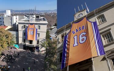 Pau Gasol, il paese veste la maglia n°16 Lakers