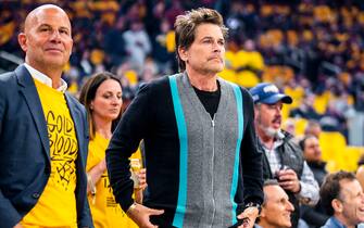 LOS ANGELES, CA - May 2: Rob Lowe attends a game between the Los Angeles Lakers and the Golden State Warriors during Game 1 of the Western Conference Semi-Finals 2023 NBA Playoffs on May 2, 2023 at Crypto.Com Arena in Los Angeles, California. NOTE TO USER: User expressly acknowledges and agrees that, by downloading and/or using this Photograph, user is consenting to the terms and conditions of the Getty Images License Agreement. Mandatory Copyright Notice: Copyright 2023 NBAE (Photo by Tyler Ross/NBAE via Getty Images) 
