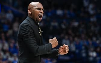 NASHVILLE, TN - MARCH 10: Vanderbilt Commodores head coach Jerry Stackhouse coaches during an SEC Men’s Basketball Tournament game between the Kentucky Wildcats and the Vanderbilt Commodores on March 10, 2023 at Bridgestone Arena in Nashville, TN. (Photo by Bryan Lynn/Icon Sportswire)
