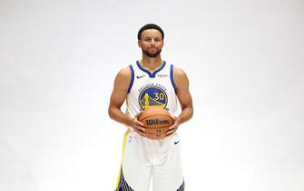 SAN FRANCISCO, CALIFORNIA - OCTOBER 02: Stephen Curry #30 of the Golden State Warriors poses for a picture during the Warriors' media day on October 02, 2023 in San Francisco, California. NOTE TO USER: User expressly acknowledges and agrees that, by downloading and/or using this photograph, user is consenting to the terms and conditions of the Getty Images License Agreement.  (Photo by Ezra Shaw/Getty Images)