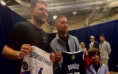 Doncic e Ramos: scambio di maglia a Dallas. VIDEO