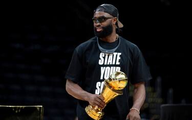 Jaylen Brown ancora contro Grant Hill: "Deludente"